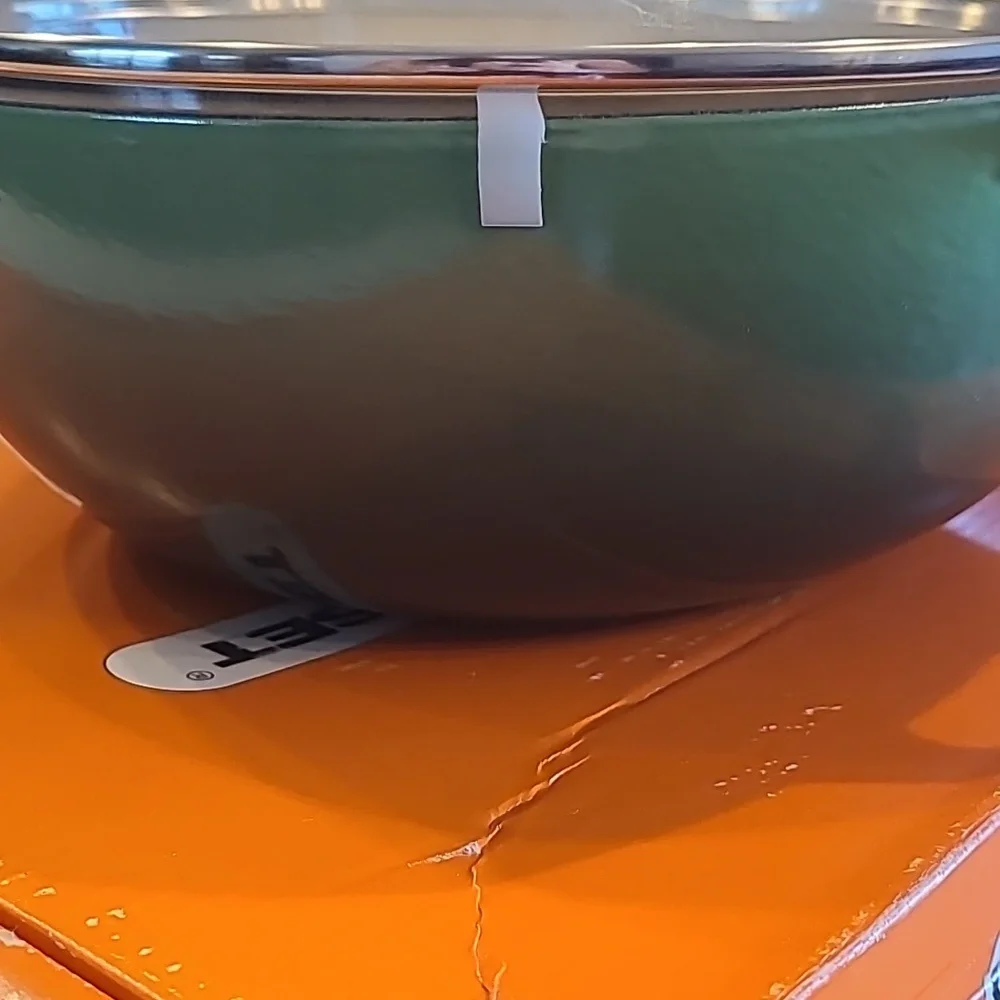 Le Creuset Emerald Green 7.5 Soup Pot With Glass Lid